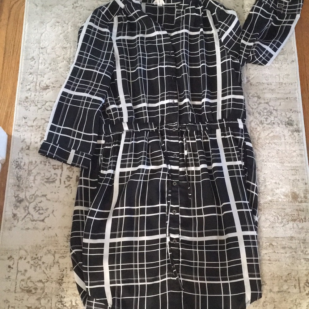 Button down dress - Picture 1 of 1